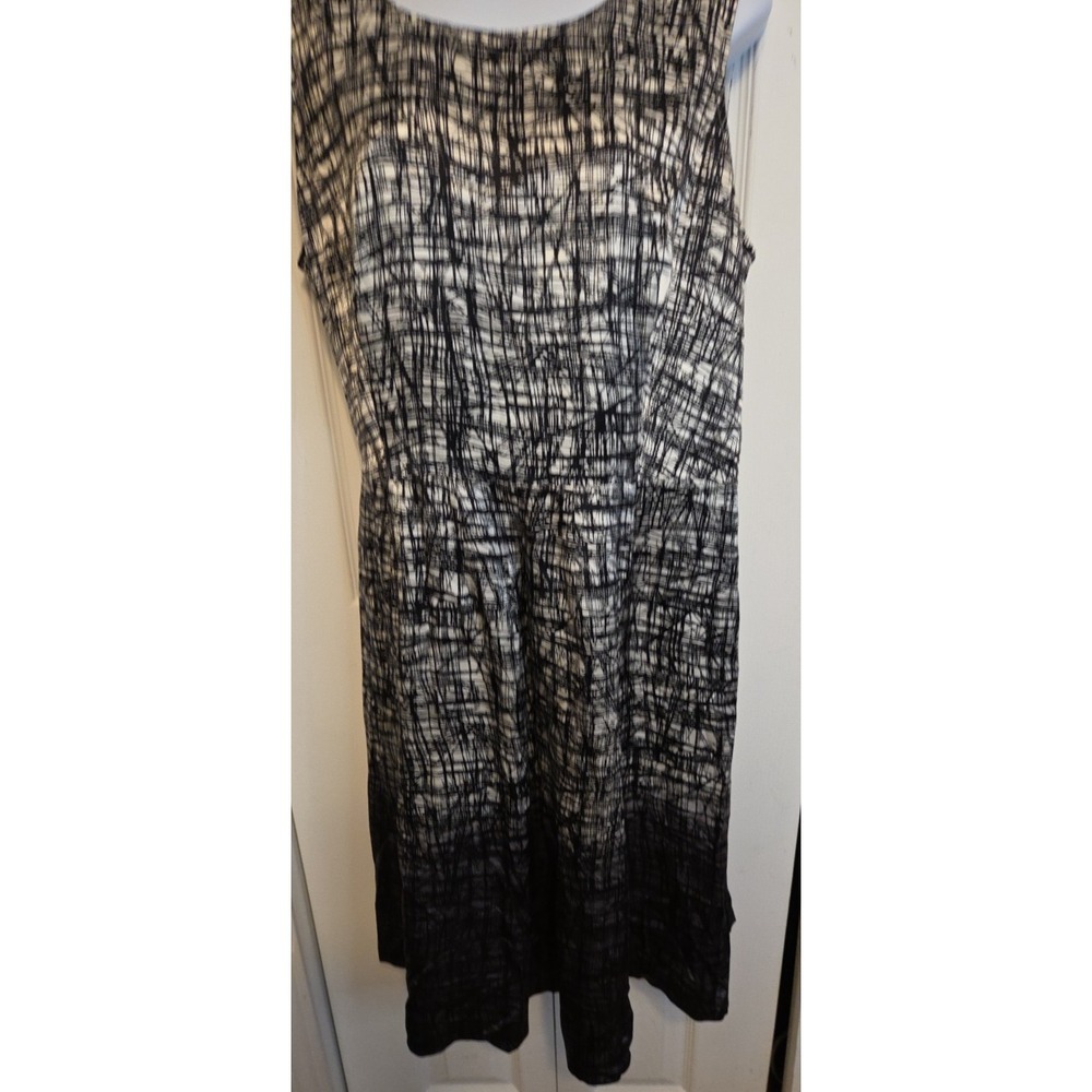 Calvin Klein Silk‎ Sheath Dress 16 Black White Art Geo Print Lined Old Money
